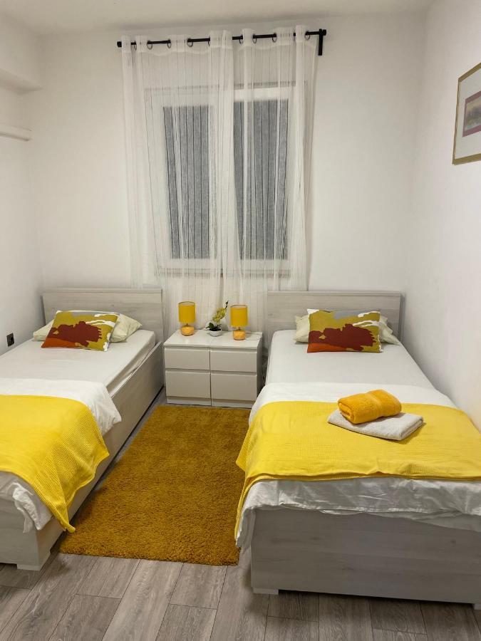 Apartment Grgo Биоград-на-Мору Экстерьер фото